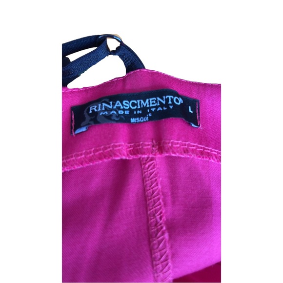 Italian stretch cotton fit and flare dress. Fushia with black straps, trim belt. - Picture 6 of 6